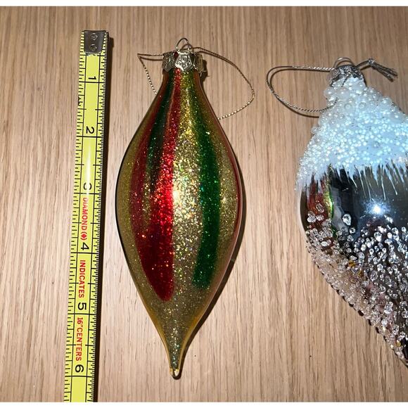 Lot of 4 Vintage Mixed Blown Glass Assorted Teardrop Ornaments Christmas - Picture 5 of 6